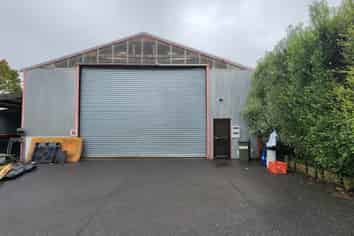 AFFORDABLE HIGH STUD WORKSHOP
