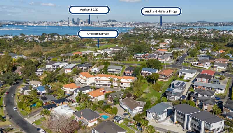 8B Deuxberry Avenue, Northcote