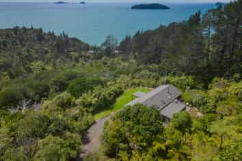131 Pumpkin Hill Road, Tairua
