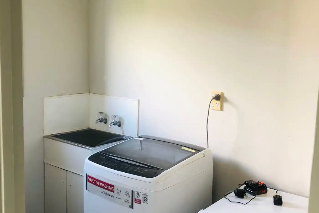 ***Free Hold House for Rent - Available NOW*** - Bild 6