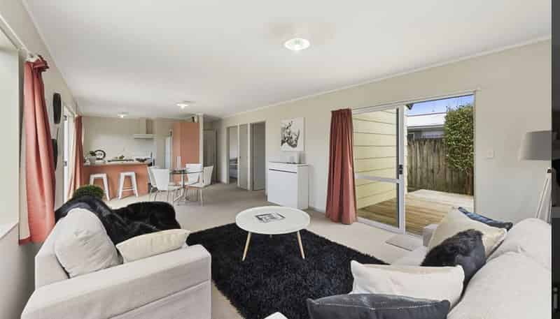 81B Cameron road, Hamilton East