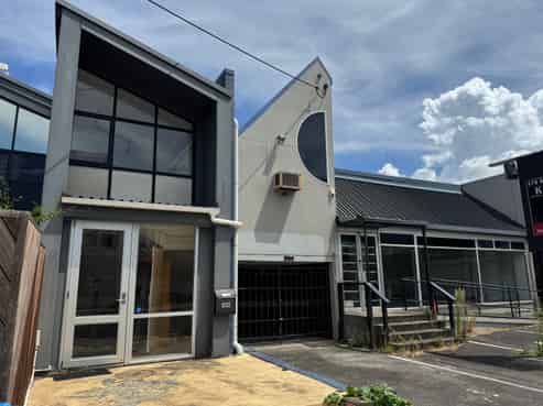 Freehold Commercial Offering in Onehunga