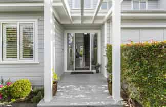 17 Lake Drive, Karaka Lakes, Karaka