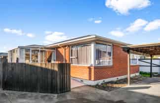 1/310 Main North Road, Redwood