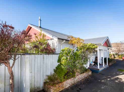 54 St Albans Street, Merivale