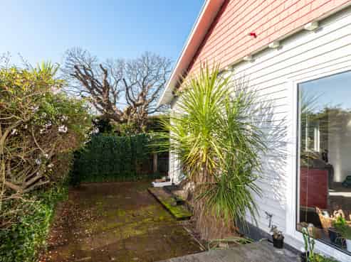 54 St Albans Street, Merivale