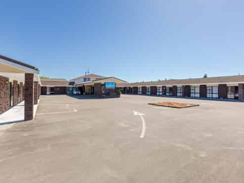 Freehold Motel or Going Concern