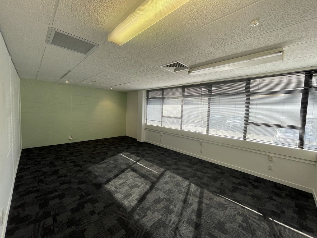 Ground Floor Office - Parking & Location - Ansicht 3