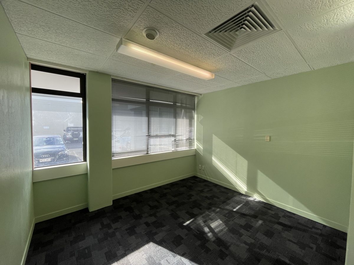 Ground Floor Office - Parking & Location - Ansicht 4