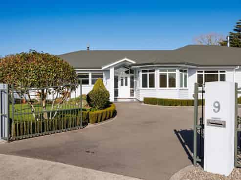 9 Murphy Court, Highbury