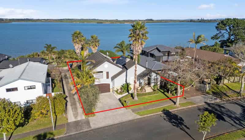35 St Annes Crescent, Wattle Downs