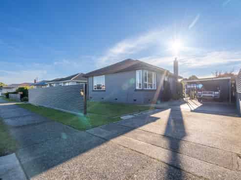 64 Martin Street, Strathern