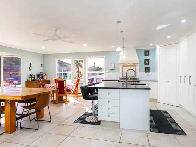 42 Waikawa Road, Picton