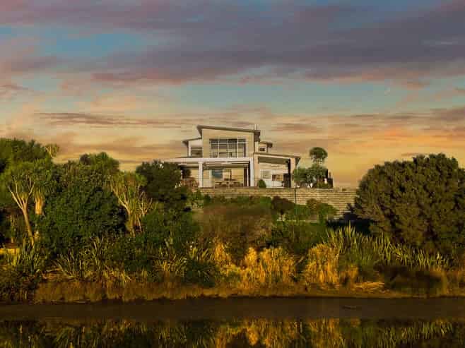 67 Milano Boulevard, Karaka
