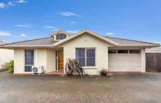 64C Pererika Street, Victoria