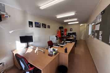 Popular Gracefield Road Unit now available!