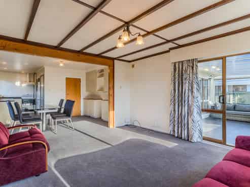 17 Viscount Road, Waldronville