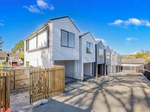 35 Glenbervie Crescent, Massey