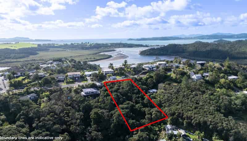 35 Goffe Drive, Haruru, Paihia