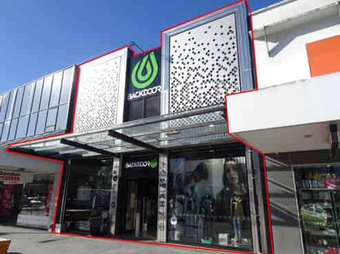SUPERB LOCATION - INVESTMENT - BUILT 2019
