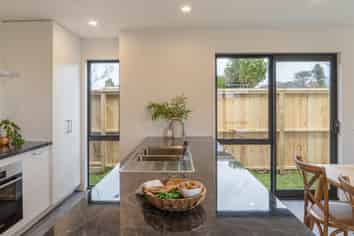 393A Devonport Road, Tauranga