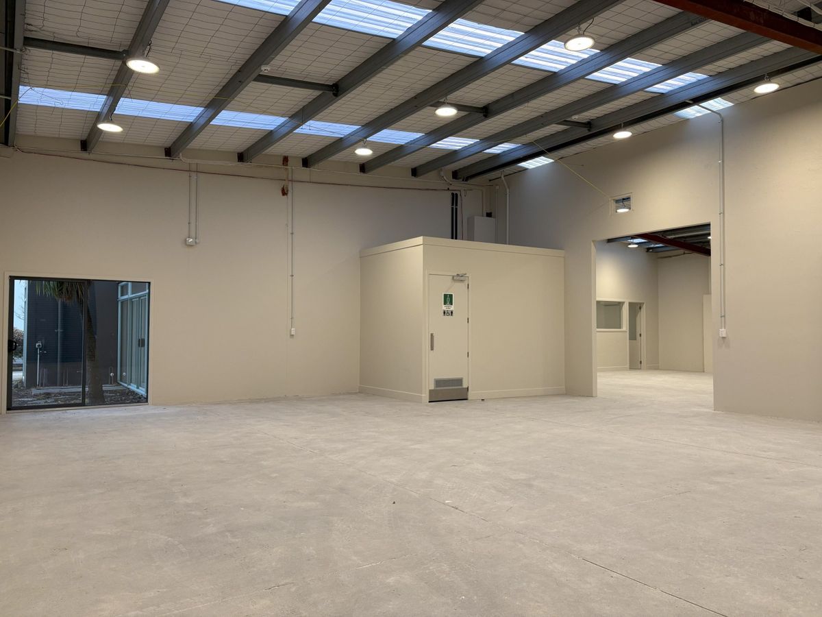 Freshly Renovated - Ready to Occupy - Ansicht 4