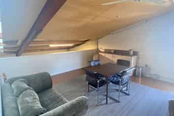 High-Profile Office / Warehouse – Exposure Plus