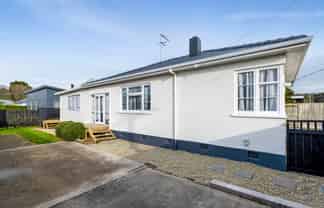 15A Queens Road, Glen Avon