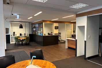 Prime Position Office or Retail