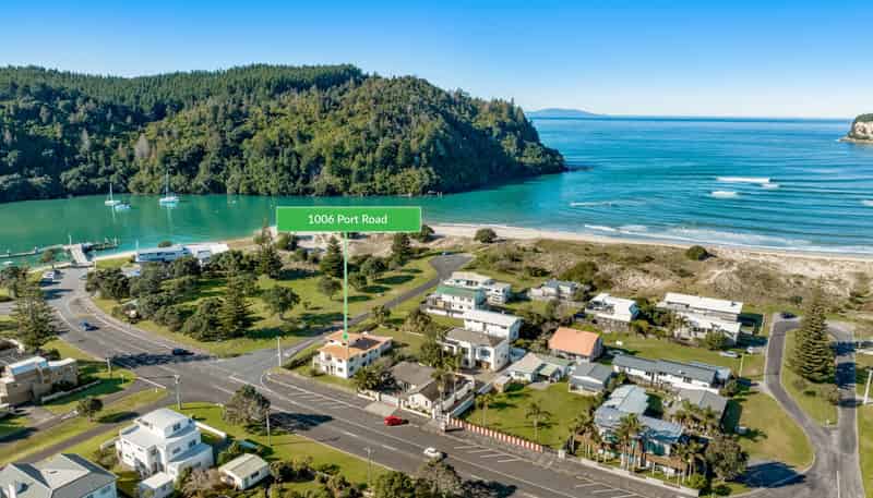 1006 Port Road, Whangamata