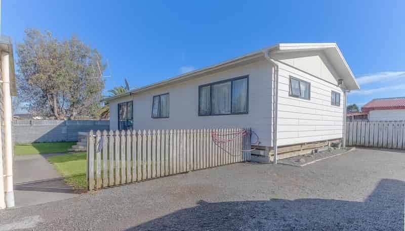 49A Thatcher Street, Castlecliff