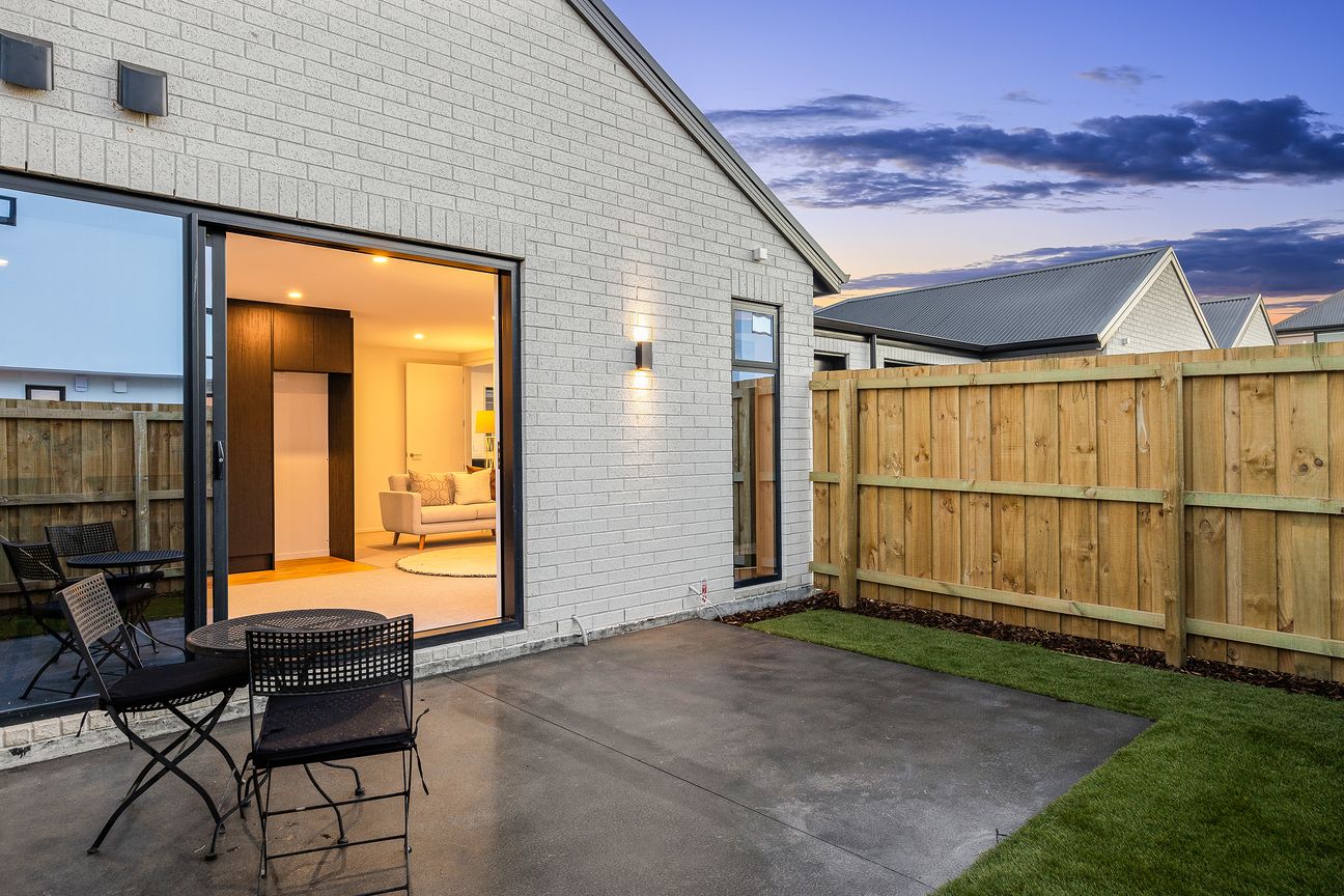 Sun-Filled Single Level Living-Private & Brand New - Vista 2
