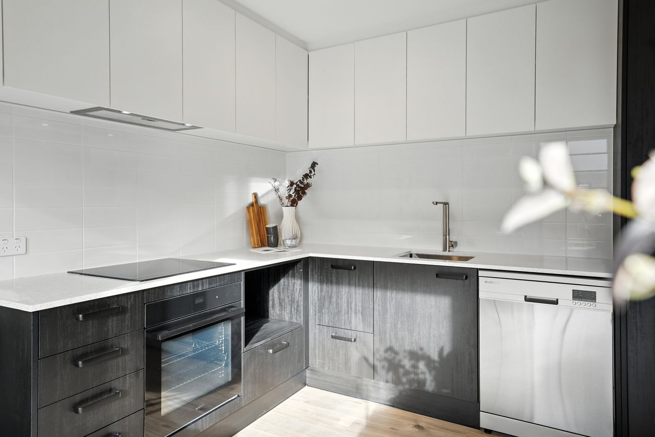 Sun-Filled Single Level Living-Private & Brand New - Vista 6
