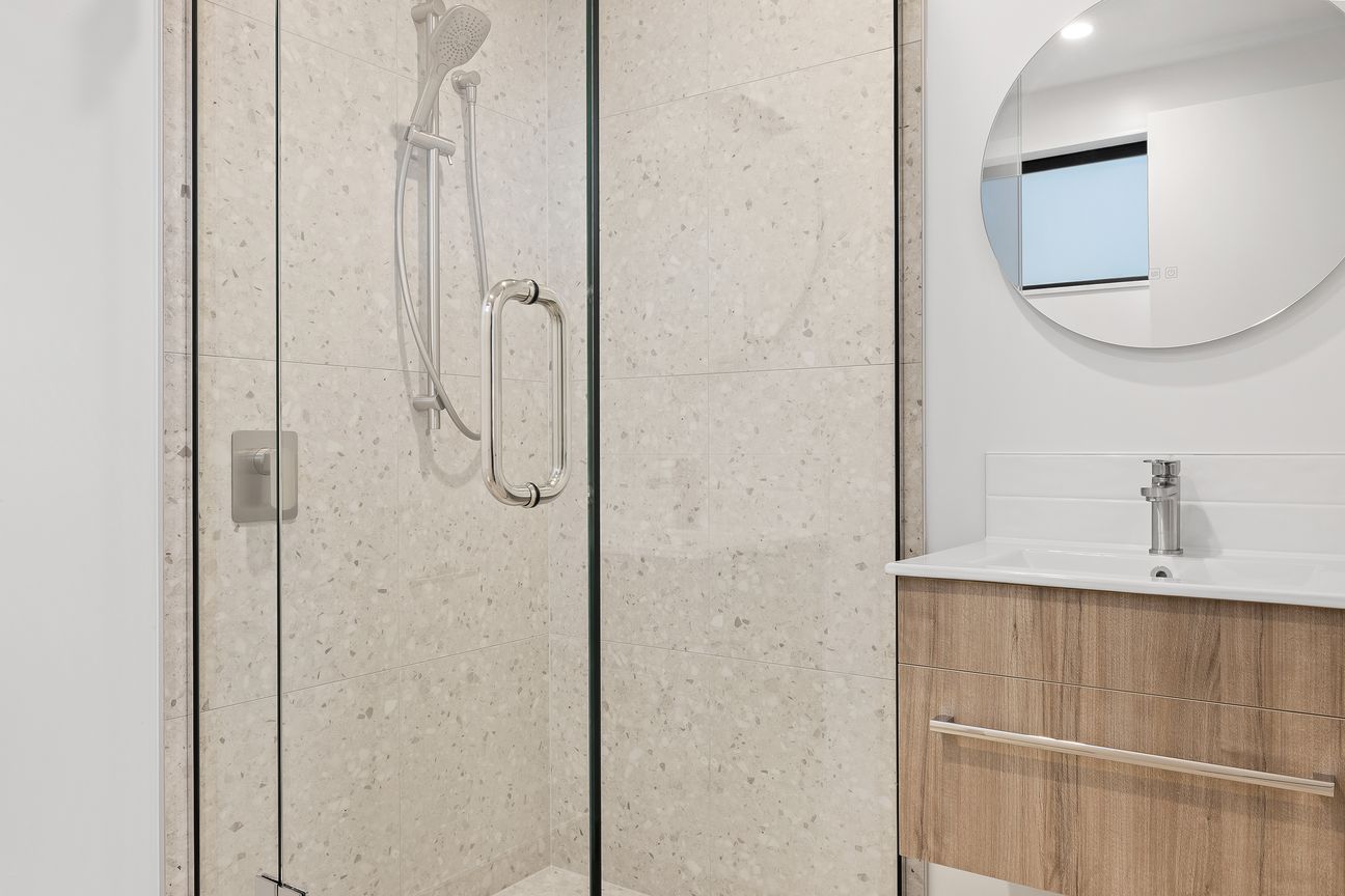 JUST ONE REMAINING - ALL OFFERS CONSIDERED! - Altro