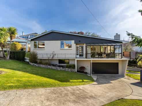 2 Centennial Road, Fairfield