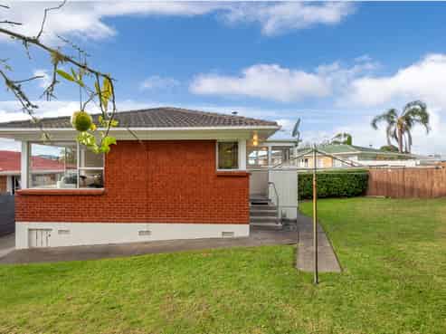 2/110 Hillside Road, Glenfield