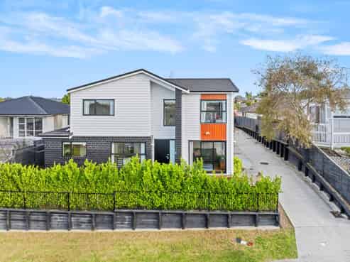 49A Andrew Road, Howick