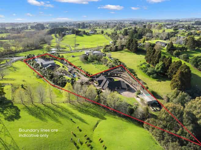 826 Runciman Road, Ramarama