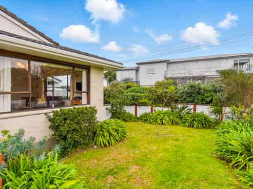 57A Golf Road, Paraparaumu Beach
