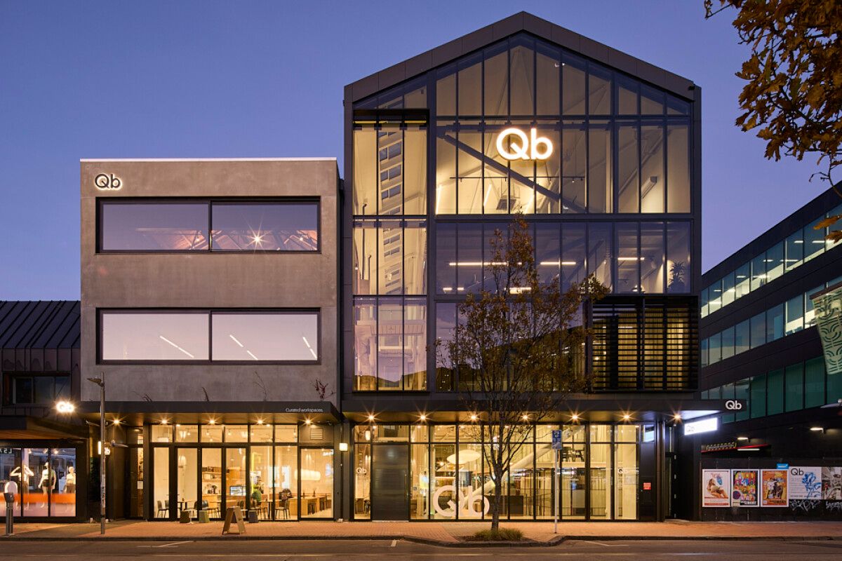 Stunning Penthouse – Stage 2 QB Studios