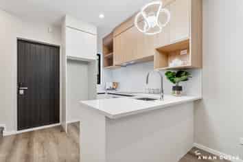 21 Don Oliver Lane, Glen Eden