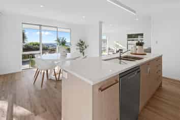 5 Myrtle Lane, Kamo