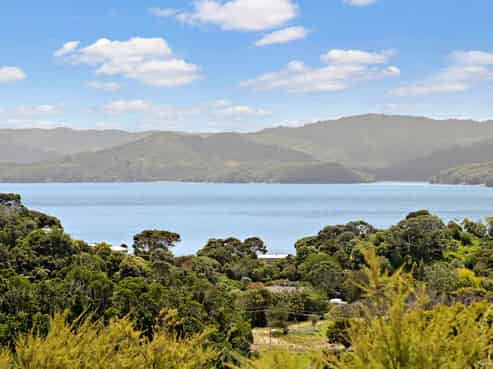 237 Orua Bay Road, Manukau Heads