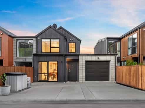 54 Arran Point Parade, Orewa