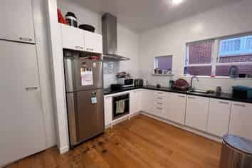 11A Richardson Road, Mount Albert