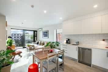 201/2b Matatiki Street, Northcote