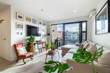 201/2b Matatiki Street, Northcote
