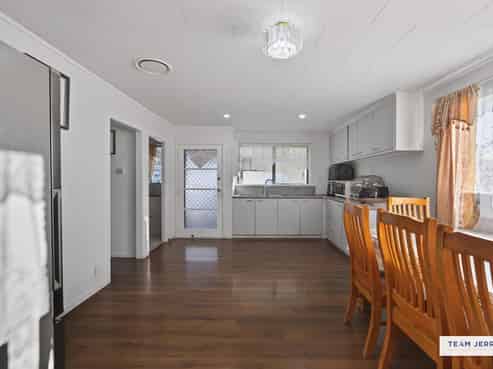  9 Shalimar Place, Clover Park