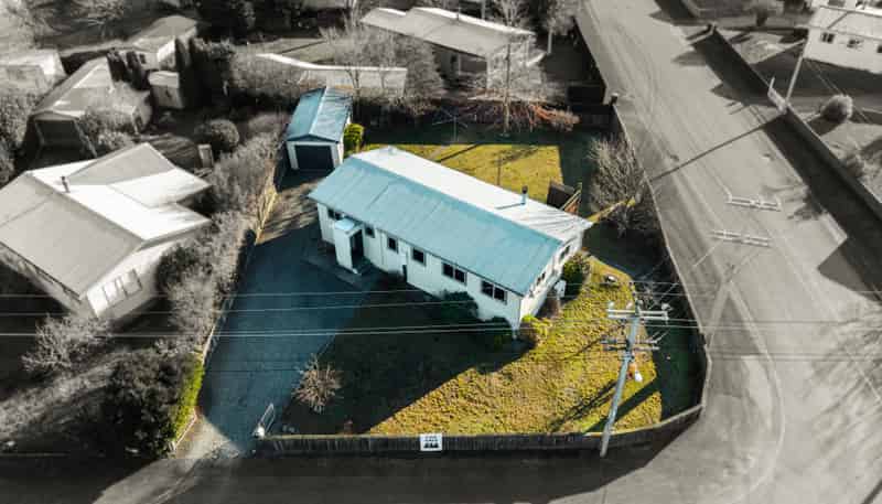 28 Maryburn Road, Twizel