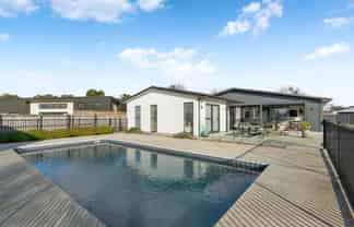 30 + 32 Whatman Avenue, Masterton